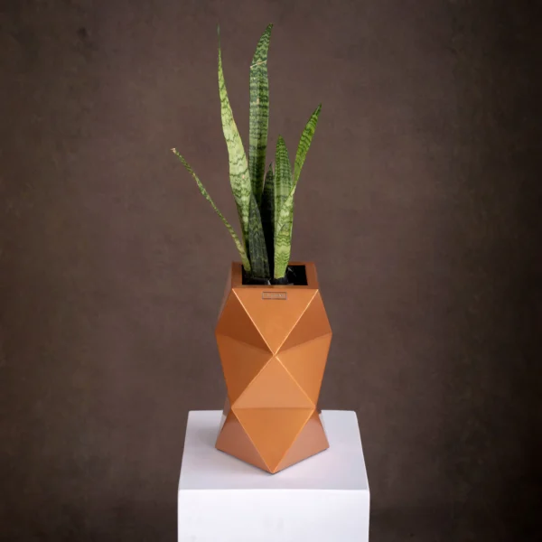 Edict Form structured stainless steel planter — premium finish — Elgiem