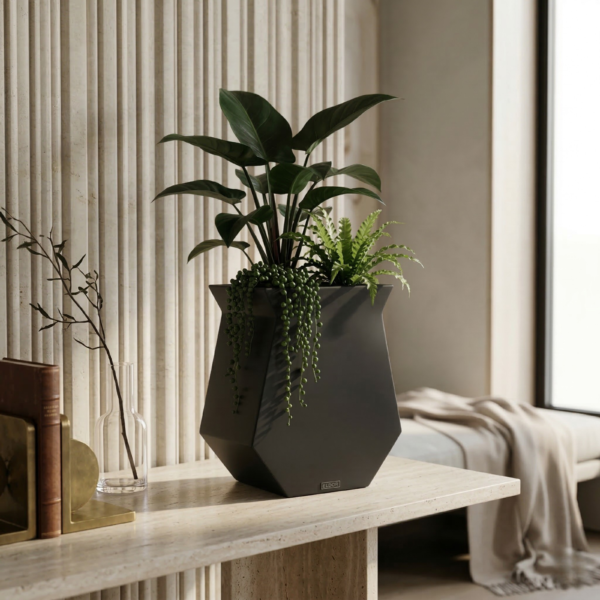 M7025 - Absolute Black, 12