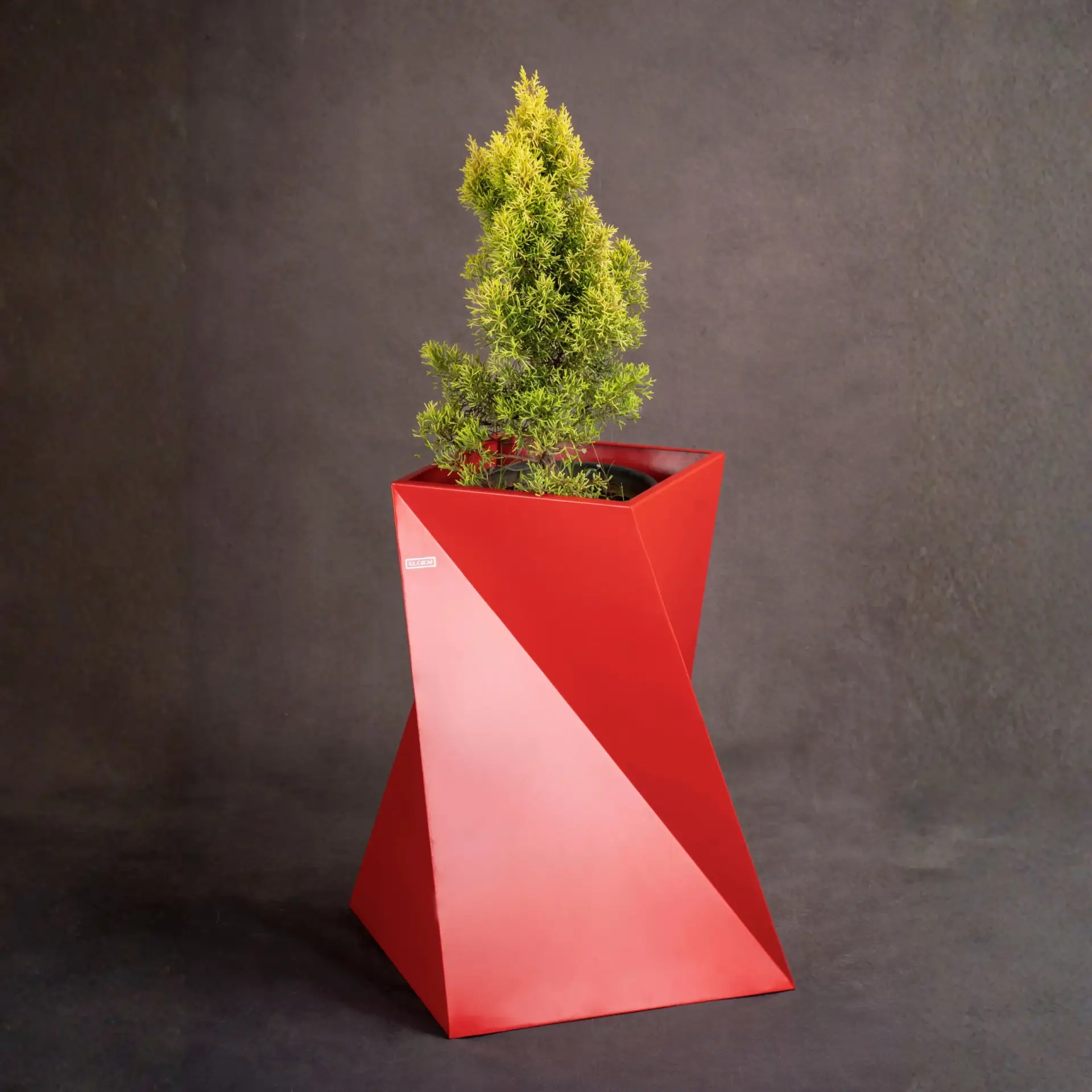 Setto Geo precision geometric stainless steel planter — Elgiem
